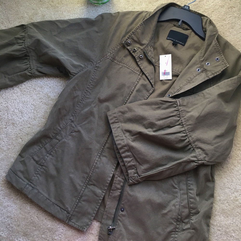 Banana republic olive jacket NWT